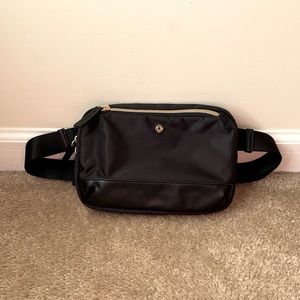 LAST CALL: Samsonite Mobile Solution RFID Waist Pack